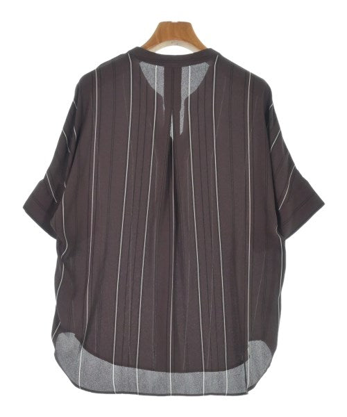 I C B เสื้อสตรี