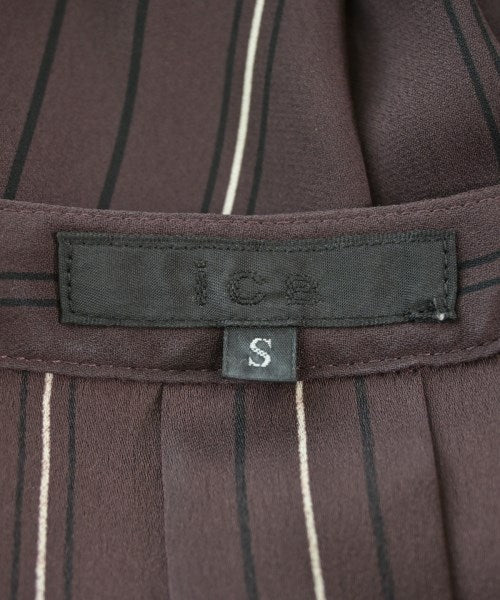 I C B เสื้อสตรี