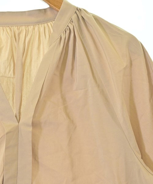 I C B เสื้อสตรี