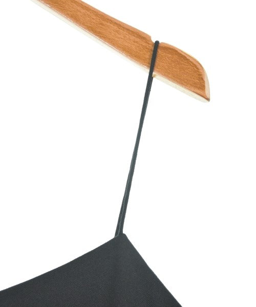 I C B เสื้อสายเดี่ยว