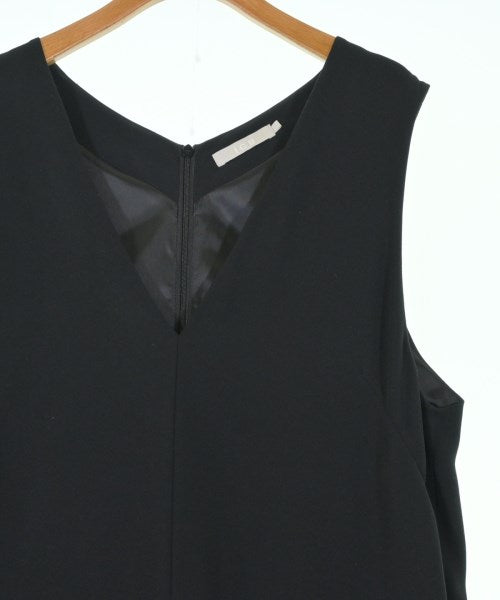 I C B ชุดเดรส