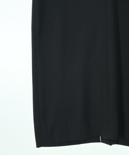 I C B ชุดเดรส