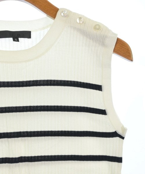 I C B เสื้อกันหนาว