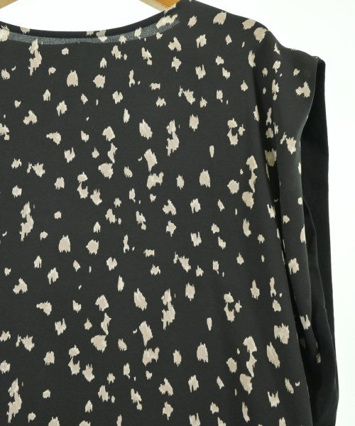 I C B เสื้อสตรี