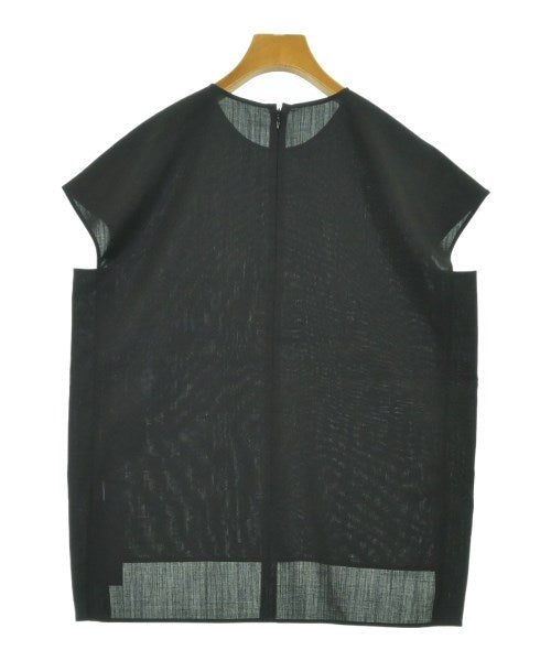 I C B เสื้อสตรี