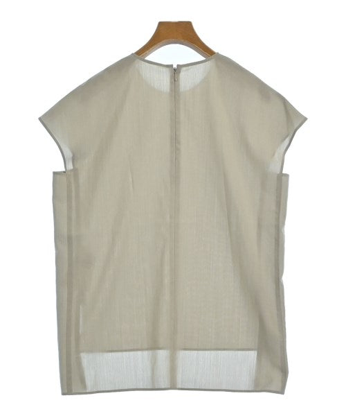 I C B เสื้อสตรี