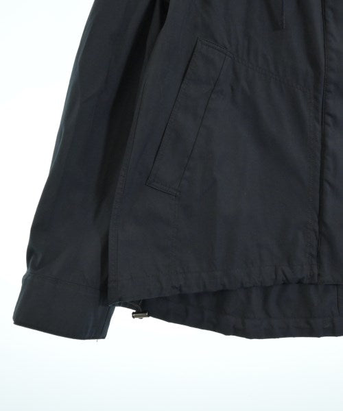 I C B เสื้อพาร์กาภูเขา