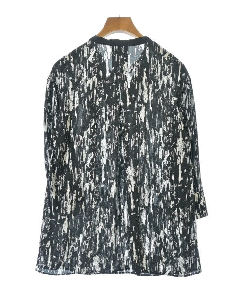 I C B เสื้อสตรี