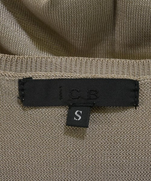 I C B เสื้อกันหนาว