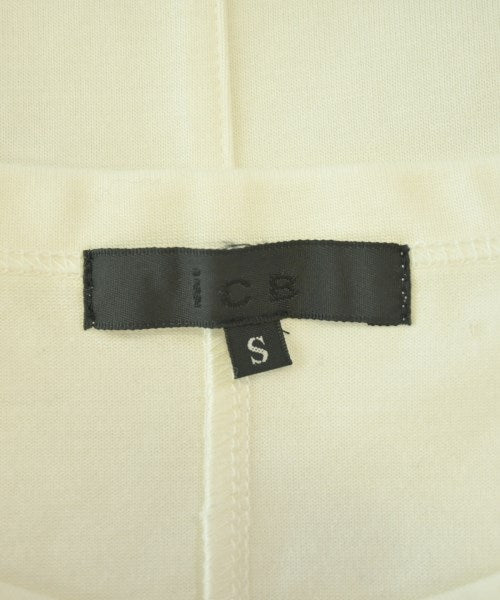 I C B เสื้อยืด/เสื้อท็อปส์