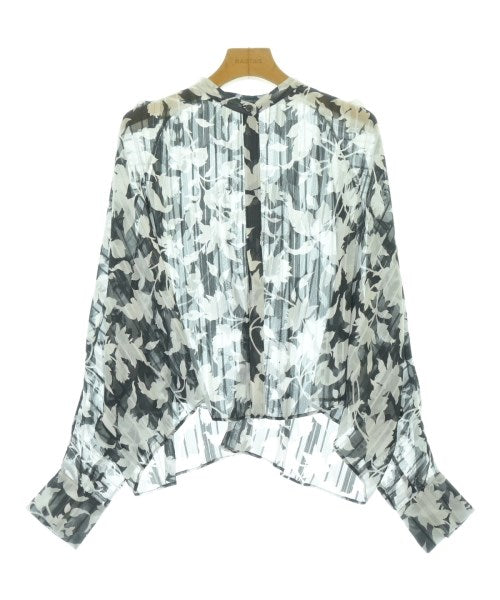 I C B เสื้อสตรี