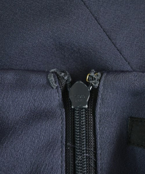 I C B เสื้อสตรี