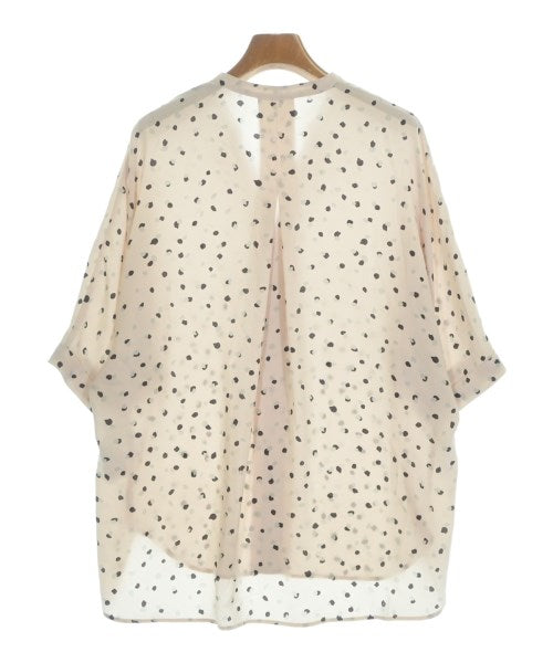 I C B เสื้อสตรี