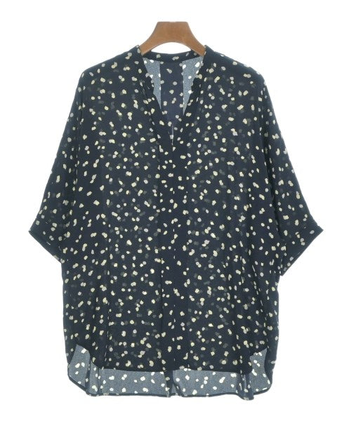 I C B เสื้อสตรี