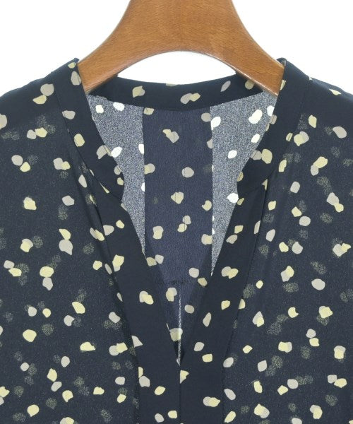 I C B เสื้อสตรี