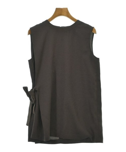 I C B เสื้อสตรี