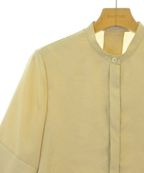 I C B เสื้อสตรี