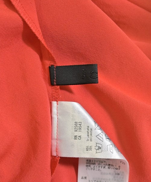 I C B เสื้อสตรี