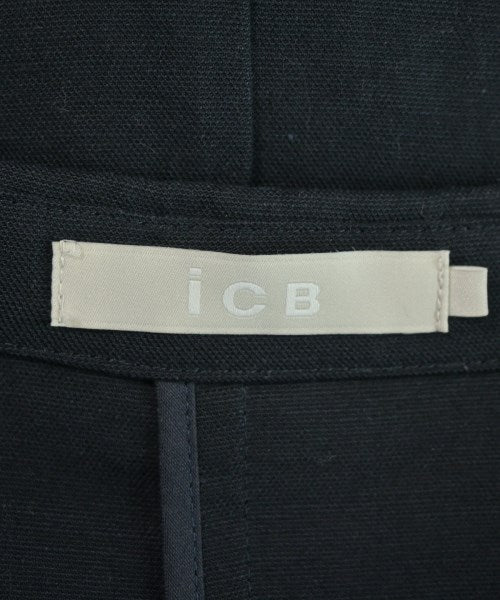 I C B ชุดเดรส