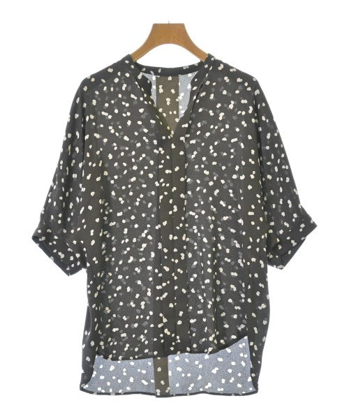 I C B เสื้อสตรี