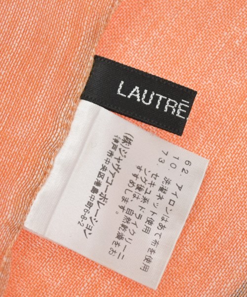 LAUTREAMONT ผ้าคลุมไหล่