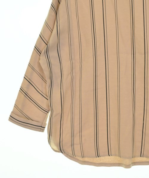 LAUTREAMONT เสื้อยืด/เสื้อท็อปส์