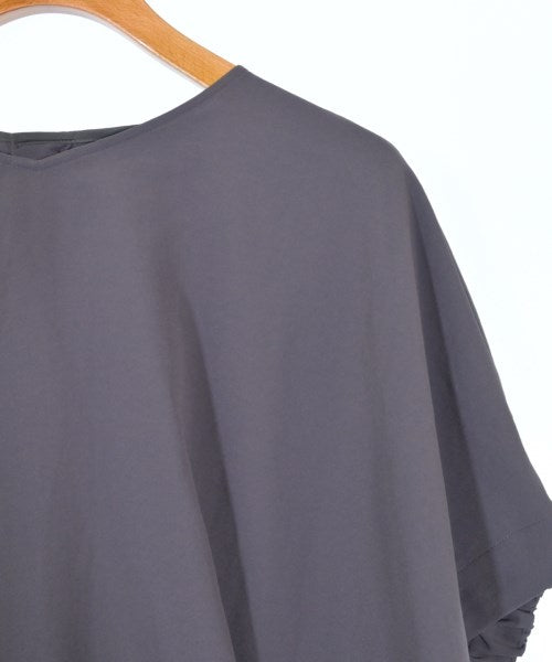 LAUTREAMONT เสื้อสตรี