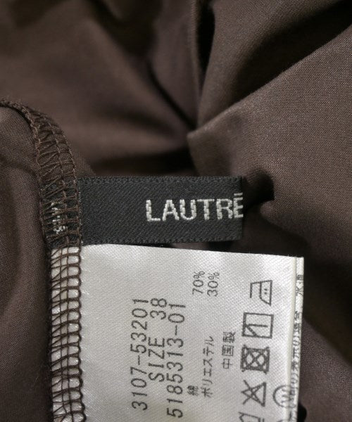 LAUTREAMONT เสื้อยืด/เสื้อท็อปส์
