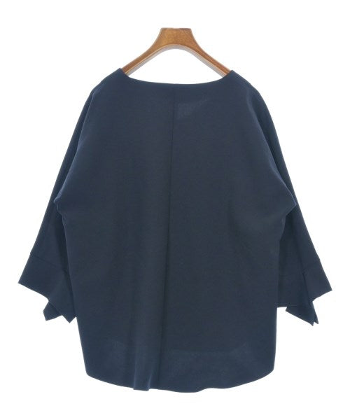 LAUTREAMONT เสื้อสตรี