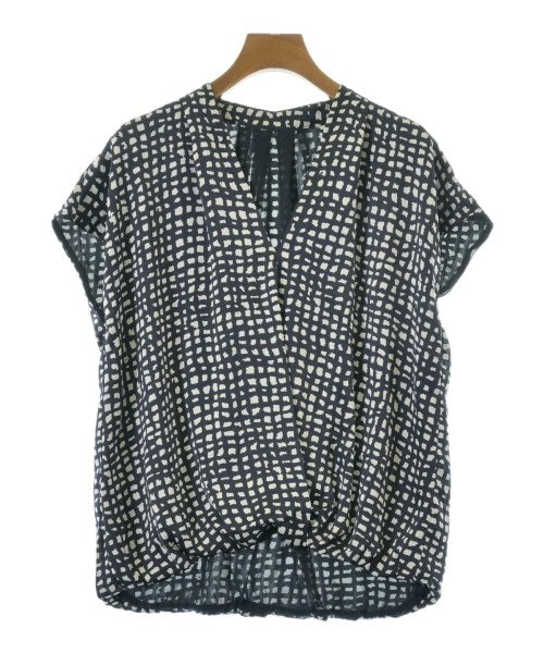 LAUTREAMONT เสื้อสตรี