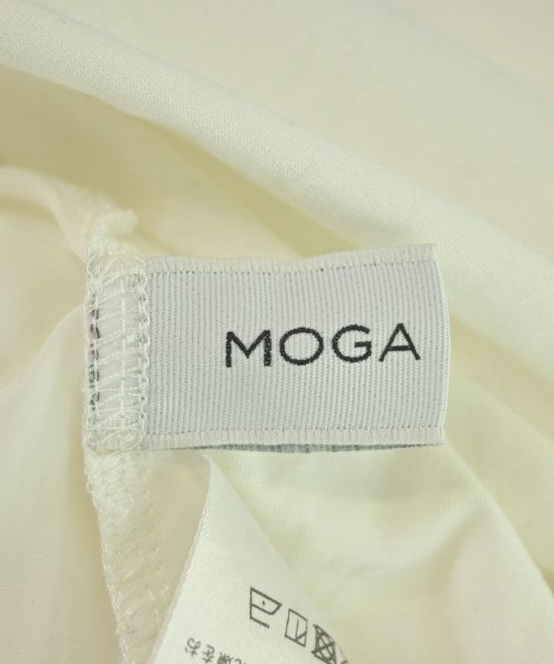 MOGA เสื้อยืด/เสื้อท็อปส์