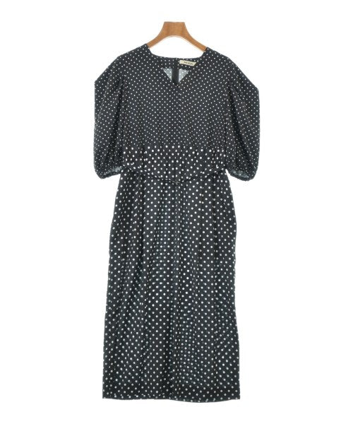 MOGA ชุดเดรส