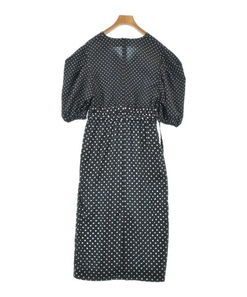 MOGA ชุดเดรส