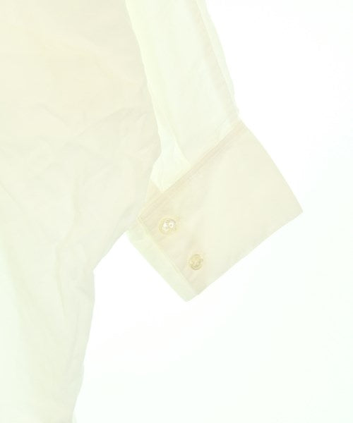 MOGA เสื้อลำลอง