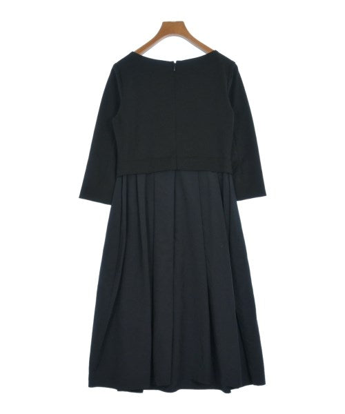 Kumikyoku ชุดเดรส