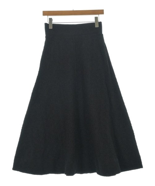 Kumikyoku ชุดสูทแบบครบเซต (อื่นๆ)