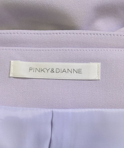 Pinky&Dianne กระโปรงยาวถึงเข่า