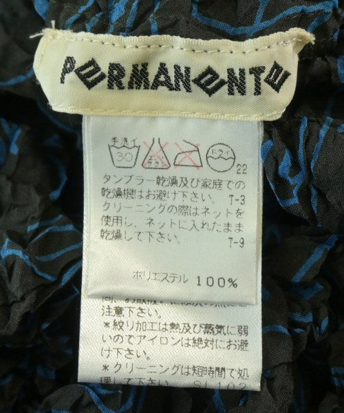 PERMANENTE เสื้อยืด/เสื้อท็อปส์