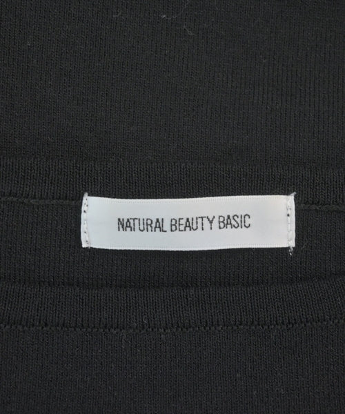 NATURAL BEAUTY BASIC เสื้อแขนกุด