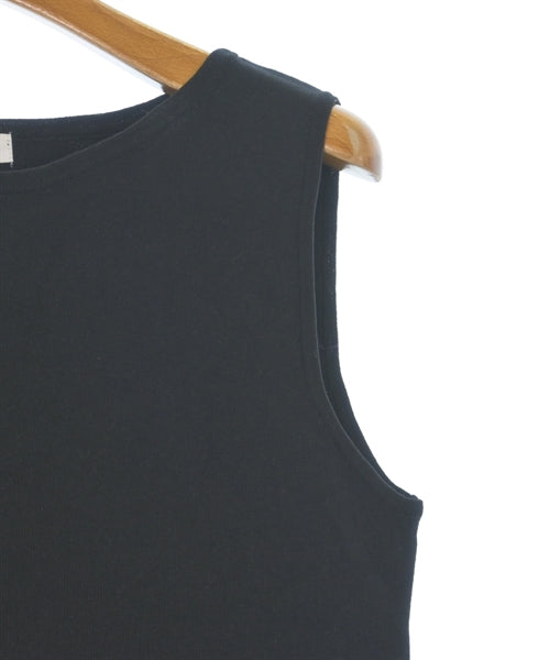 NATURAL BEAUTY BASIC เสื้อแขนกุด