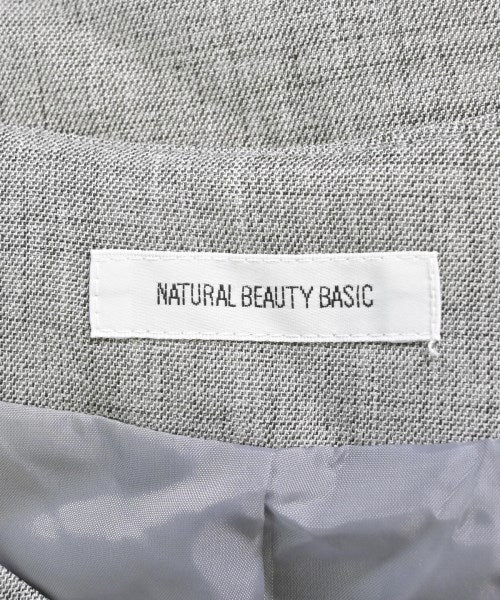 NATURAL BEAUTY BASIC เสื้อกั๊ก