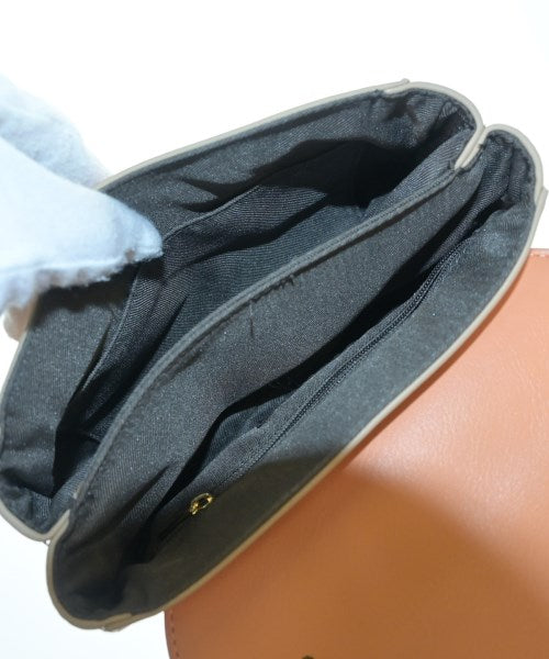 NATURAL BEAUTY BASIC กระเป๋าถือ