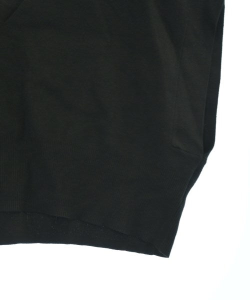 NATURAL BEAUTY BASIC เสื้อแขนกุด