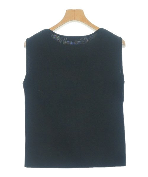 NATURAL BEAUTY BASIC เสื้อแขนกุด