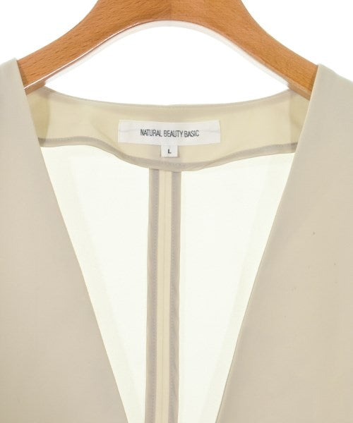 NATURAL BEAUTY BASIC แจ็คเก็ตไม่มีปก