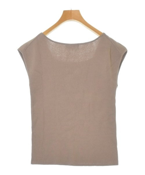 NATURAL BEAUTY BASIC เสื้อแขนกุด