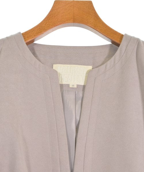 NATURAL BEAUTY BASIC แจ็คเก็ตไม่มีปก