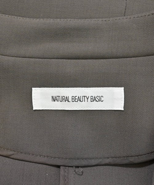 NATURAL BEAUTY BASIC แจ็คเก็ตไม่มีปก