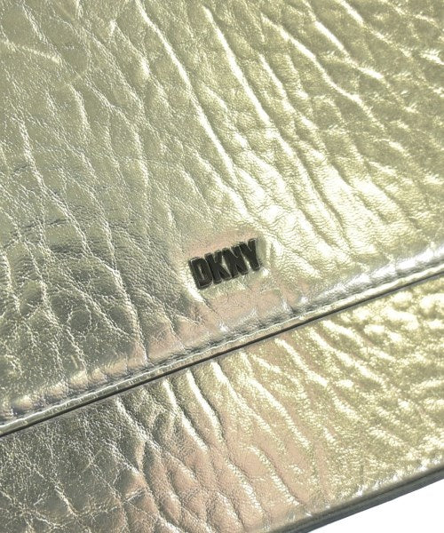 DKNY กระเป๋าสะพาย
