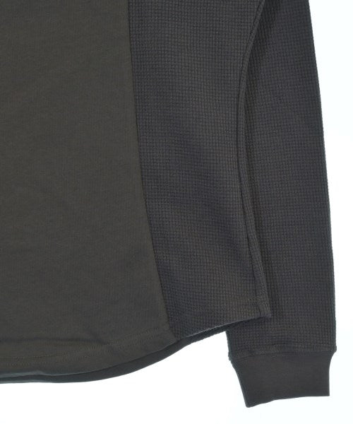 PARANOID เสื้อยืด/เสื้อท็อปส์